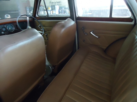 ขายรถโบราณอายุเกือบร้อยปีวิ่งได้ใช้งานได้ดียี่ห้อ WOISELEY จากอังกฤษ ประวัติดีมาก ขายรถโบราณอายุเกือบร้อยปีวิ่งได้ใช้งานได้ดียี่ห้อ WOISELEY จากอังกฤษ ประวัติดีมาก