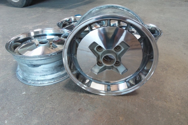 HAYASHI RACING JAPAN 15X7 OFF19 4/114 ปัดเงาใหม่ ไร้ซ่อม 8000บาท ล้อแนวๆ แท้ๆ หายาก HAYASHI RACING JAPAN 15X7 OFF19 4/114 ปัดเงาใหม่ ไร้ซ่อม 8000บาท ล้อแนวๆ แท้ๆ หายาก