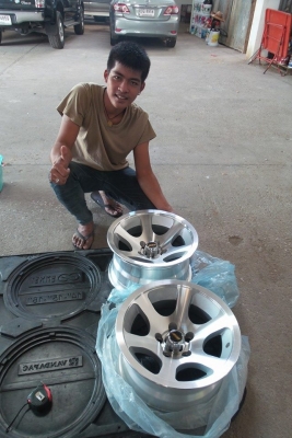 15X8 5รู114 มี2วง ล้อใหม่ 4500บาท