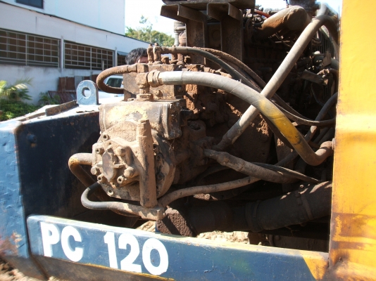 ต้องการแยกชิ้นส่วนขายทุกชิ้น ตามที่ท่านต้องการ ตัวเดิน เครื่อง ปั้ม กระบอกไฮโดรลิค บุ้งกี้