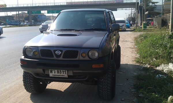 ขาย nissan terrano2 ปี98 lpg แต่งครบยกสูง ขาย nissan terrano2 ปี98 lpg แต่งครบยกสูง