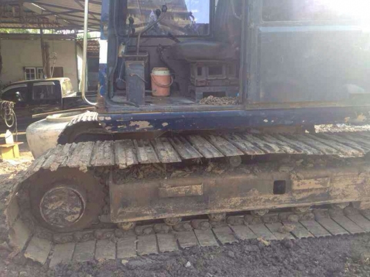 ขายรถแบ็คโฮ komatsu PC 120 รุ่น 3 โซ่ดี ตัวเดินใหม่ เครื่องปั๊มเช็คมาใหม่ เอกสารเล่มทะเบียน