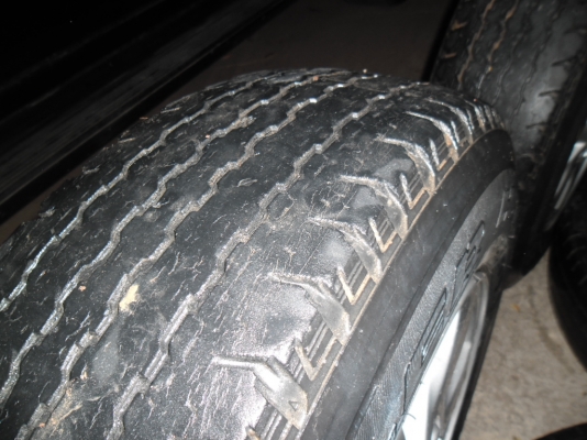 +++++++++   ขายล้อแม็กเดิมๆ ติดรถ D-MAX  ขอบ 16 พร้อมยาง บริดสโตน 205 R16 ปี 08