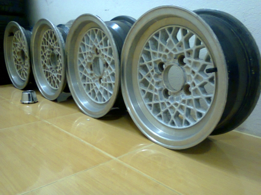 ล้อ13X5.5 ET-14 4/110 1ชุด4ล้อสวยๆเดิมๆไม่คดไม่ดุ้ง ล้อ13X5.5 ET-14 4/110 1ชุด4ล้อสวยๆเดิมๆไม่คดไม่ดุ้ง