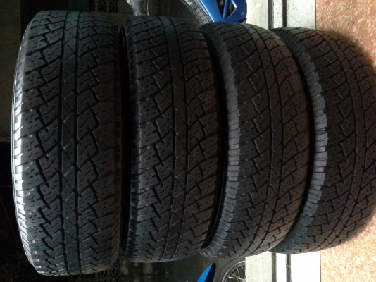 ขายยางมือสอง