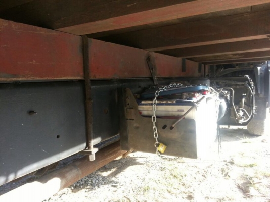 รถฮีโน่ 6 ล้อ ( ไม่ดั้ม ) 150 แรงม้า ปี 48 สนใจติดต่อ 081 - 6079515 รถฮีโน่ 6 ล้อ ( ไม่ดั้ม ) 150 แรงม้า ปี 48 สนใจติดต่อ 081 - 6079515