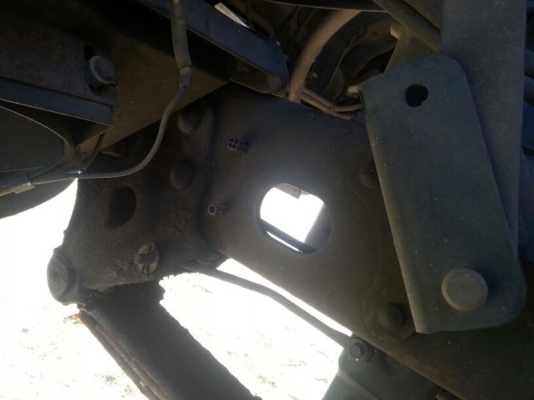 รถฮีโน่ 6 ล้อ ( ไม่ดั้ม ) 150 แรงม้า ปี 48 สนใจติดต่อ 081 - 6079515 รถฮีโน่ 6 ล้อ ( ไม่ดั้ม ) 150 แรงม้า ปี 48 สนใจติดต่อ 081 - 6079515