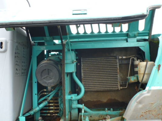 KOBELCO SK  200 มาร์คไฟ ซุปเปอร์ รถเก่าญี่ปุ่น 100\% สภาพสวย  พร้อมใช้และะอื่นๆอีกคับ