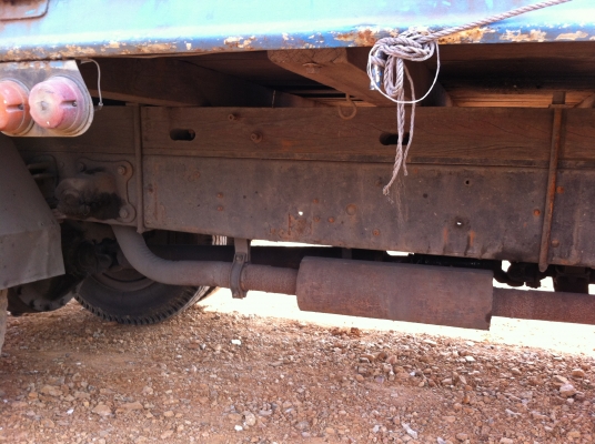 ขายรถ 6ล้อคอกสูงยี่ห้อฮี่โน่ 170 แรงม้าสวยพร้อมใช้งาน