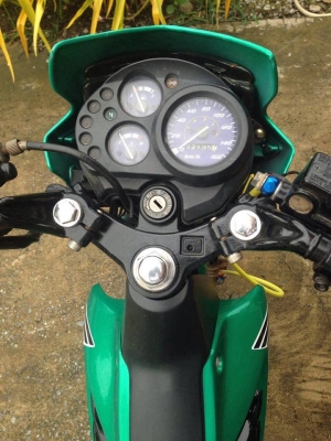 ขายโซซิ่งๆ แต่งเต็มคัน