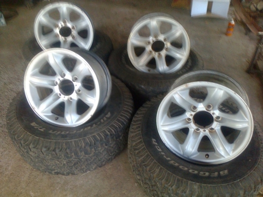 ขายแม็กลายเล็บเหยี่ยว สภาพเดิมๆ สวยๆ