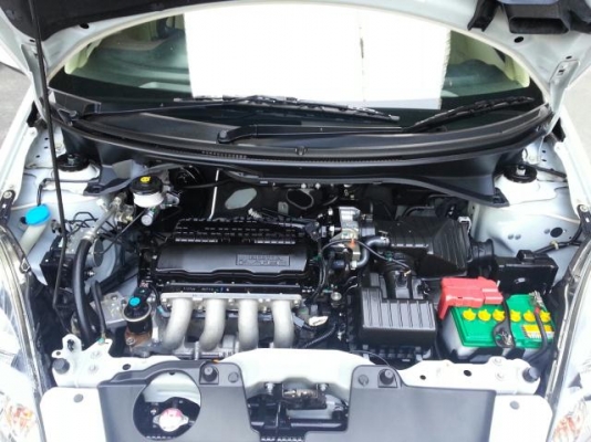 ขายด่วน HONDA BRIO 1.2V 2011