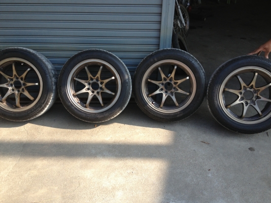 ขายล้อ ce28 พร้อมยาง 185/55/15 ขายล้อ ce28 พร้อมยาง 185/55/15