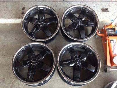 เเม็กขอบ17 Estatus 5รู114 กว้าง7.5 ออฟ25 สีดำขอบเลส