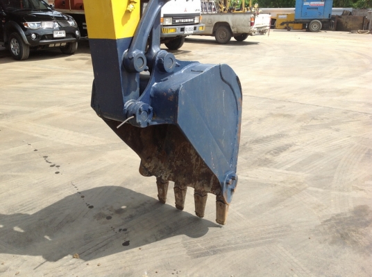 รถขุด PC60-5 เก่าญี่ปุ่น 6,xxx ชม. สภาพเยี่ยม เครื่องปั๊มดีมาก ต้องการไฟแนนซ์โทรมาคุยกันครับ www.tc-brothers.com