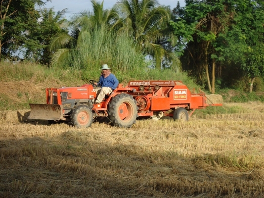 ขายเครืองอัดฟาง