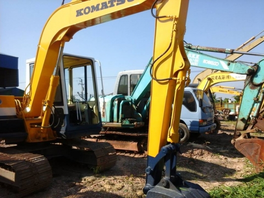 ขายรถ KOMATSU PC60-5