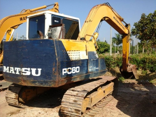 ขายรถ KOMATSU PC60-6