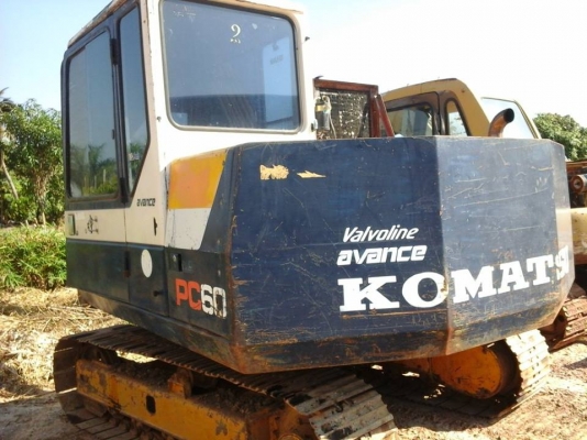 ขายรถ KOMATSU PC60-6