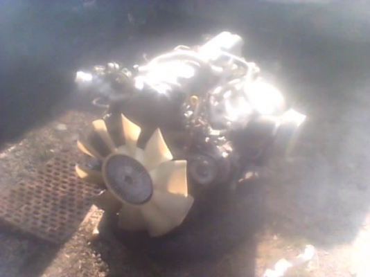 ขายเครื่องยนต์ ถอดลงจากรถกระบะ ford 4 wd turbo ขายเครื่องยนต์ ถอดลงจากรถกระบะ ford 4 wd turbo