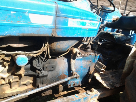 FORD6600 เสื้อลายคนจน มัดจำแล้ว 10000บาท โดยร้าน ช.ธนศิลป์ เมืองอุบล ขอขอบคุณที่ให้ความไว้วางใจครับ