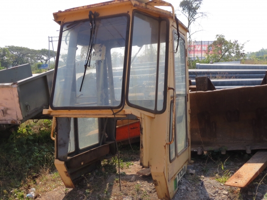 ห้องเก๋ง รถตักTCM sd25 ห้องเก๋ง รถตักTCM sd25