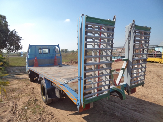 รถ6ล้อเทเลอร์NKR110แรง สภาพพร้อมใช้