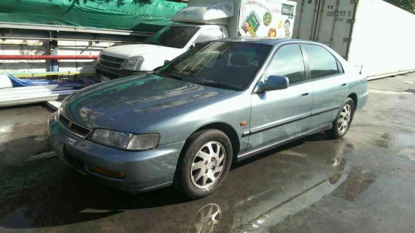 HONDA ACCORD 2.2 เครื่องวีเทค ปี 1995 เกียร์ออโต้