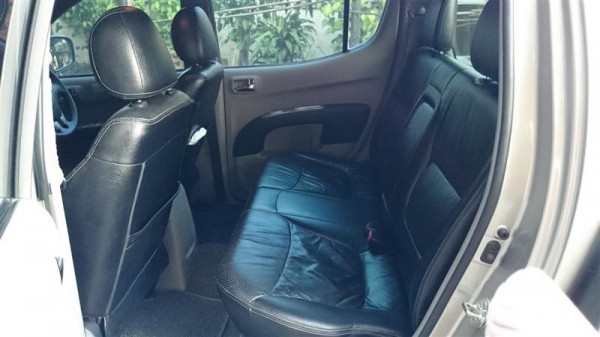 ขายmitsubishi triron 4ประตู 3.2 เกียร์ธรรมดา 4x4 ขายmitsubishi triron 4ประตู 3.2 เกียร์ธรรมดา 4x4