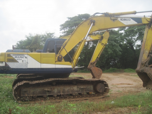 ขายรถแบล็คโคร โกเบโก้ SK200 ซีเรียล15700 (ไม่มีเอกสาร)