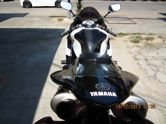 R1 ปี04 ทะเบียนพร้อมโอน(โอนนอก)ลายmoto GP ท่อไทเนียมโหดๆ มีบริการส่งรถ