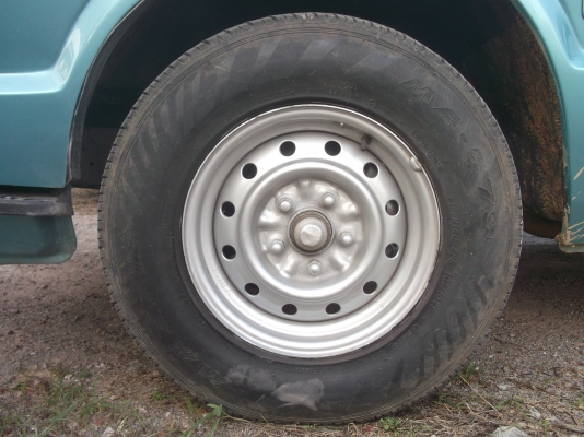 ต้องการขายรถตู้ ต้องการขายรถตู้