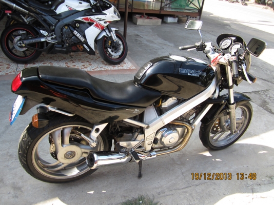 Honda boss 400 ทะเบียนแท้ สีเดิมญี่ปุ่น โครงใส มีบริการส่งรถ