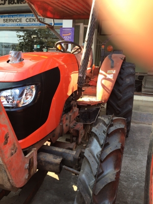 คูโบต้า M 7040 พร้องใบมีดหน้ามือสองถูก ม๊าก..มาก เอาไปเลย  230000 บาท