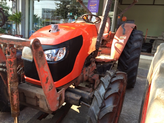 คูโบต้า M 7040 พร้องใบมีดหน้ามือสองถูก ม๊าก..มาก เอาไปเลย  230000 บาท