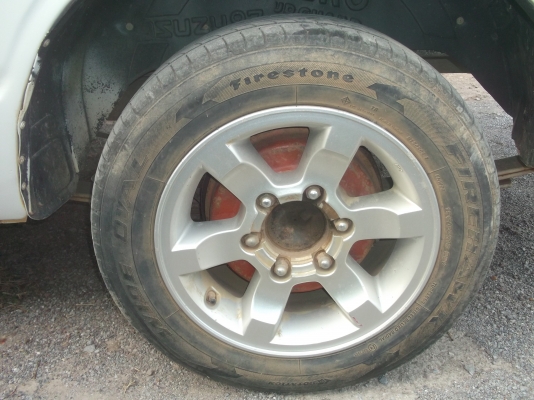 ต้องการขายรถตู้ Nissan ต้องการขายรถตู้ Nissan