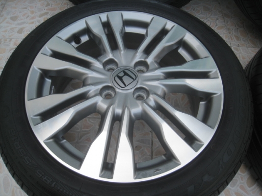 ขายล้อแม็ก honda city 16"x6" et53 4รู100 + ยางยางผลิตสัปดาห์ที่ 40 -3เส้น , สัปดาห์ที่ 41-1 เส้น ปี12 สนใจติดต่อเล็กคลองสามครับ (081-3747940) ขายล้อแม็ก honda city 16"x6" et53 4รู100 + ยางยางผลิตสัปดาห์ที่ 40 -3เส้น , สัปดาห์ที่ 41-1 เส้น ปี12 สนใจติดต่อเล็กคลองสามครับ (081-3747940)