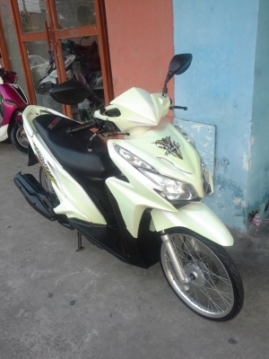 ขายถูก รถพร้อมเลขทะเบียนสวย Honda Click 125i รุ่นใหม่ล่าสุด  สนใจต่อรองได้