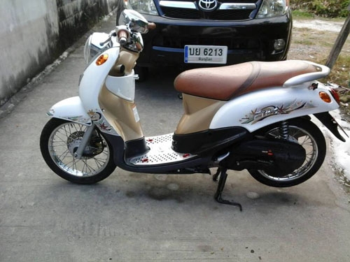 fino ปี 53 ท่ออาร์ม รถสวยมาก เครื่องแน่นๆ ชุดสีสด ซื้อใช้คุ้มแน่นอน