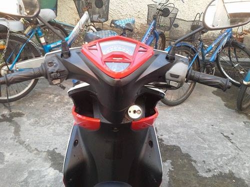 mio 125 RR ปี 55 สีแดง ขาว รถเดิมๆ เครื่องแน่น ชุดสีสวย ขายรวมโอนให้ฟรีๆๆ mio 125 RR ปี 55 สีแดง ขาว รถเดิมๆ เครื่องแน่น ชุดสีสวย ขายรวมโอนให้ฟรีๆๆ