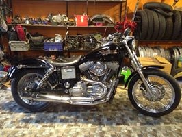 Harley davidson dyna ปี 2000 Harley davidson dyna ปี 2000