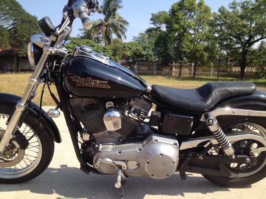 Harley davidson dyna ปี 2000 Harley davidson dyna ปี 2000