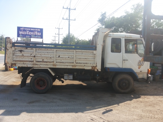 รถหกล้อ ดั้ม มิตซู ไอ้หลง รถหกล้อ ดั้ม มิตซู ไอ้หลง