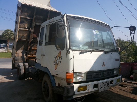 รถหกล้อ ดั้ม มิตซู ไอ้หลง