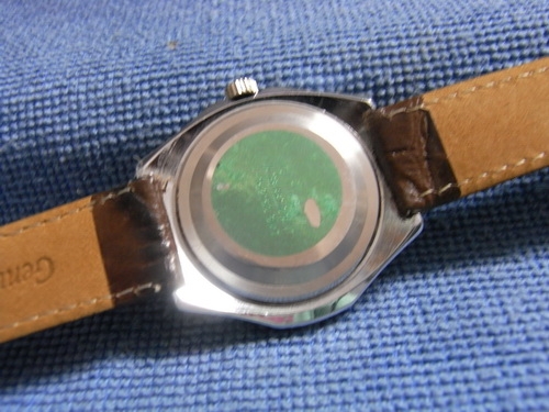 21ธ.ค.((น้าเล็ก)) นำเสนอนาฬิกา ข้อมือ หลายเรือน