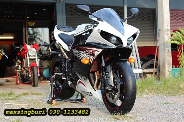 แม็กสิงห์บุรี//((สวยโครตๆ)) YAMAHA R1 ปี2012 สภาพสวยๆ พร้อมท่อแต่ง ทะเบียนแท้โอนขนส่ง 645000