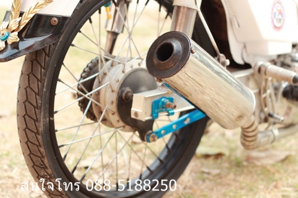 ลดรๅคๅ ขๅยด่วนสุด ราคา 11,500 บาท *** เครื่องโซ ทำเครื่องมาใหม่แบบจบๆๆ ****  เครื่องมีเล่มเขียว - สีสวย, เกรียร์โยง สนใจโทร 082-7391165 หรือ 088-5188250 (โน๊ต กาฬสินธุ์ )  รถจอดอยู่ อ.ห้วยผึ้ง จ.กาฬสินธุ์