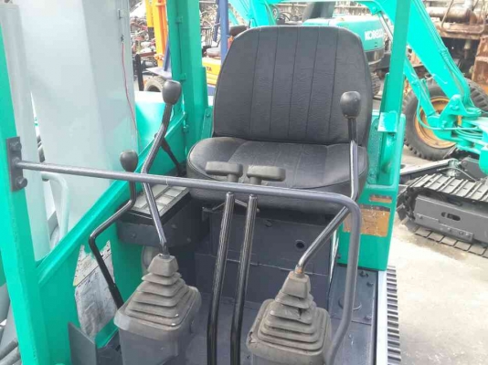 ขาย รถขุด KOMATSU รุ่น PC50UU-1- แทร็กเหล็ก มือสองงญี่ปุ่น ขาย รถขุด KOMATSU รุ่น PC50UU-1- แทร็กเหล็ก มือสองงญี่ปุ่น