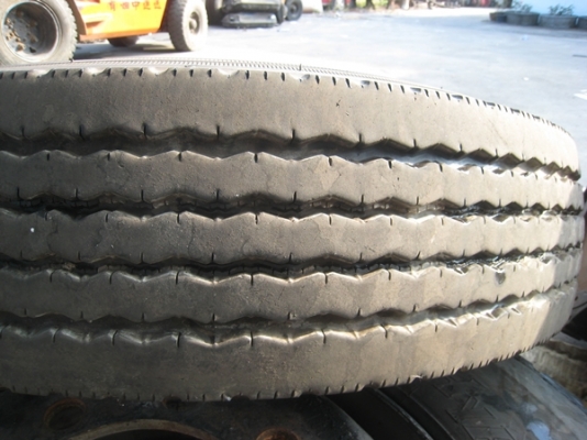 ขายกะทะล้อ 8 น๊อต(ล้อแม๊ก)พร้อมยาง