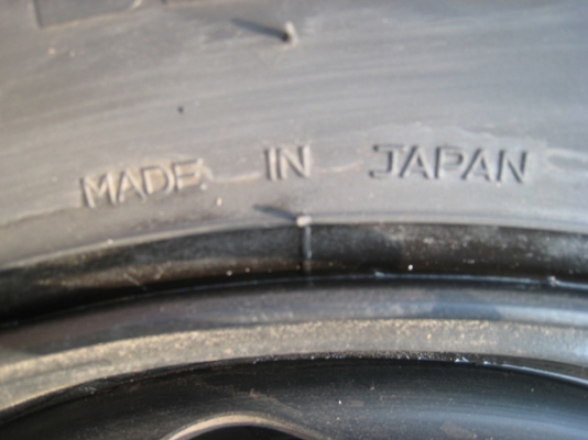 ขายกะทะล้อ 8 น๊อต(ล้อแม๊ก)พร้อมยาง